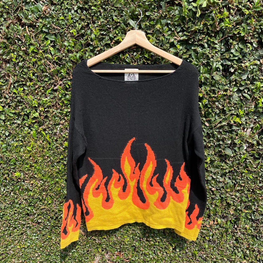 UNIF flame sweater